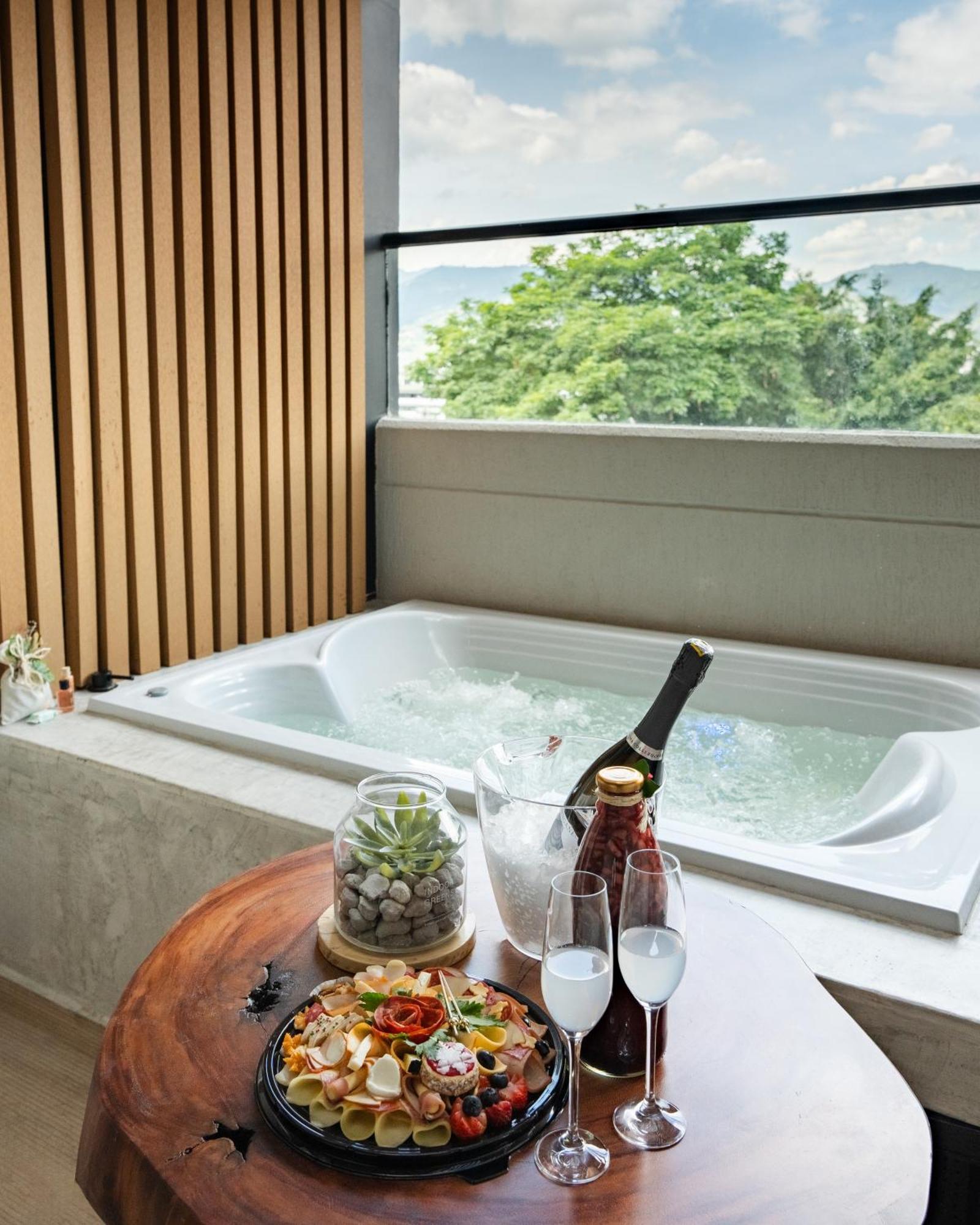 Nakua Stay & Work Medellín Dış mekan fotoğraf